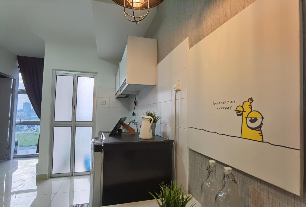2 bedroom apartment - MyCribKL Neocyber Cyberjaya Bagian luar foto